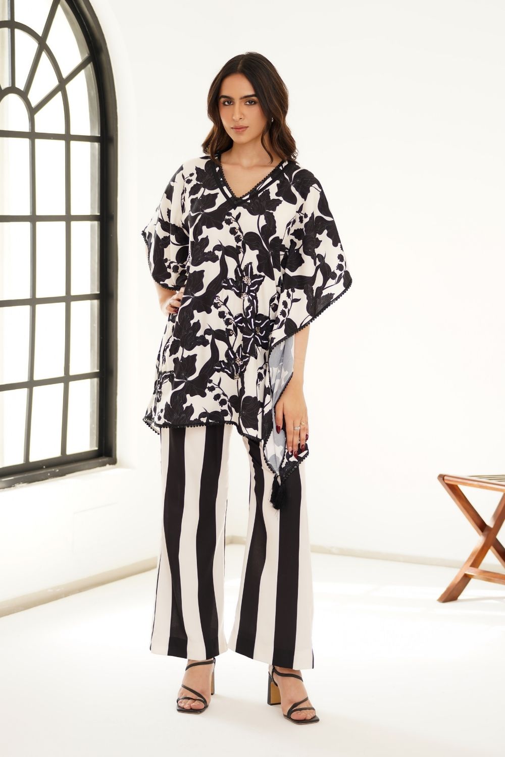 Noir kaftan Coord set